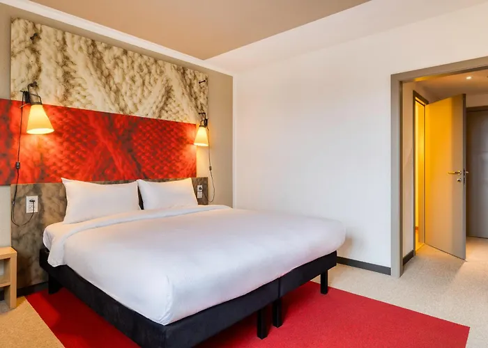 B&B Hotel Mons Gare