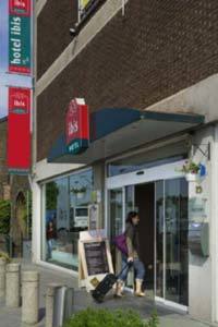 Ibis Centre Gare Hotel 3*